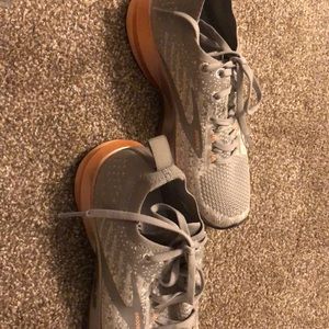 Brooks women’s running shoe Levitate 3